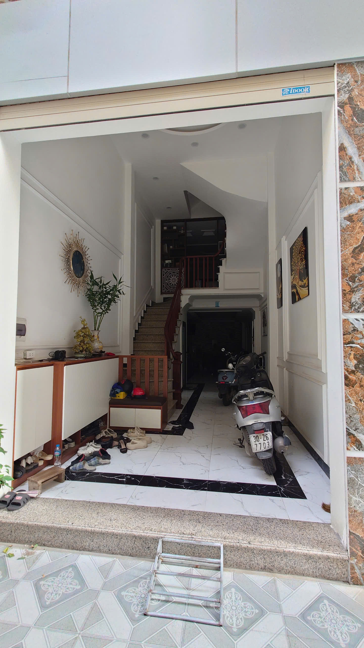 HOÀNG MAI, HOÀNG LIỆT, 30M2 5 TẦNG CÁCH 1 NHÀ RA Ô TÔ SIÊU ĐẸP 5,5 TỶ