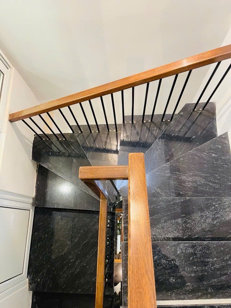 NHÀ TRUNG TÂM THANH TRÌ, Ô TÔ 35M2 5 TẦNG TIỆN ÍCH ĐẲNG CẤP 5,6 TỶ