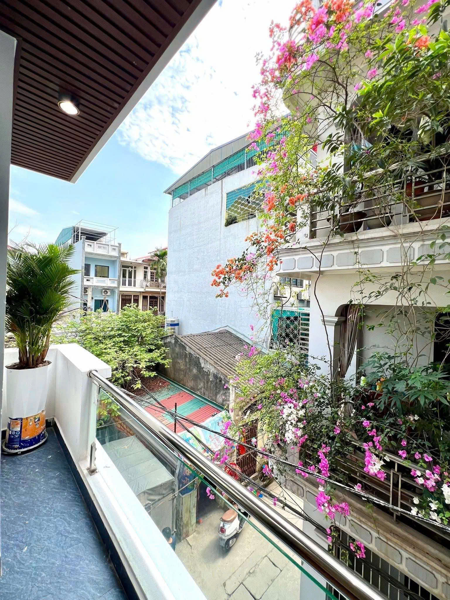 TRUNG TÂM THANH TRÌ, PHÂN LÔ Ô TÔ, LÔ GÓC 3 MẶT NGÕ 61M2 6T THANG MÁY 10,5 TỶ
