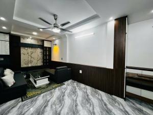 NHÀ ĐẸP ĐỐNG ĐA, 42M2 MẶT TIỀN 3,8M GIÁ 6,9 TỶ