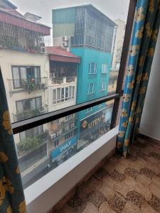 TRUNG TÂM ĐỐNG ĐA, MẶT PHỐ 62M2 5 TẦNG CỰC VIP ĐẸP 28 TỶ