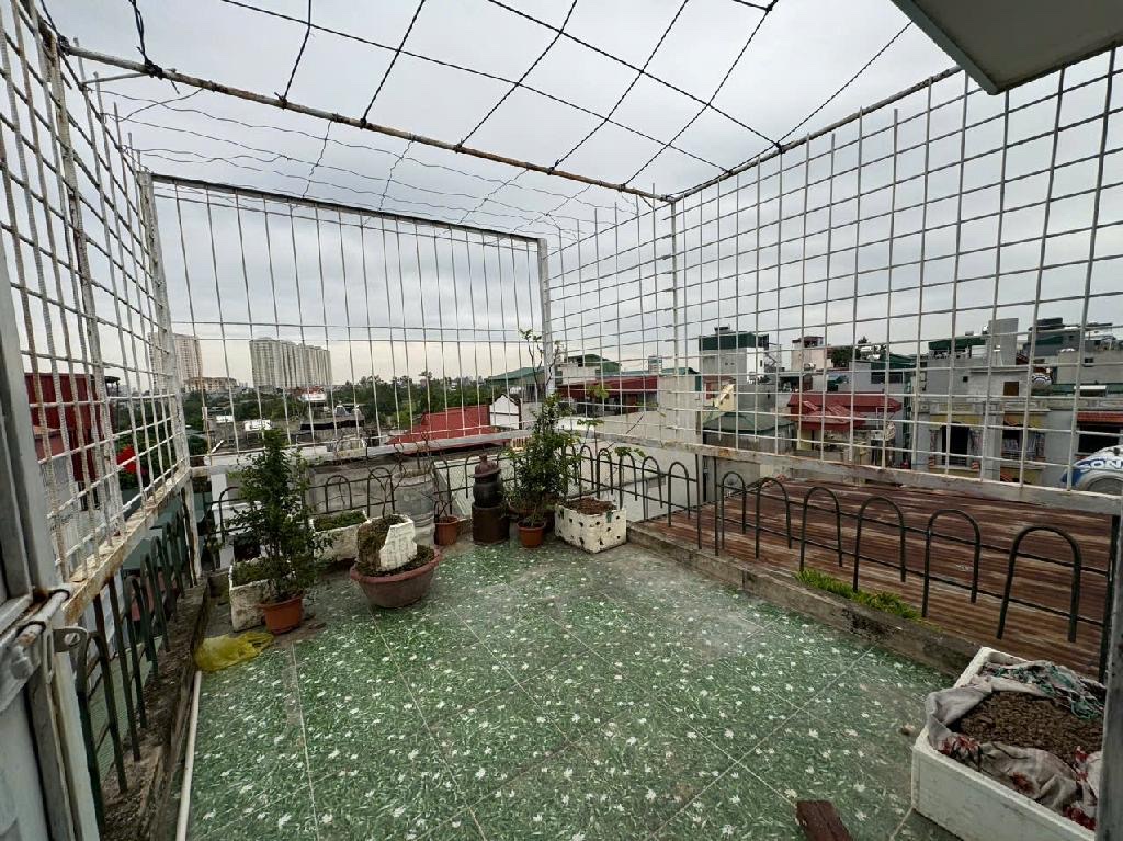 Bán nhà Quan Nhân, ngõ 109, 30m2, 4 tầng, nội thất nhập khẩu, nhỉnh 5 tỷ