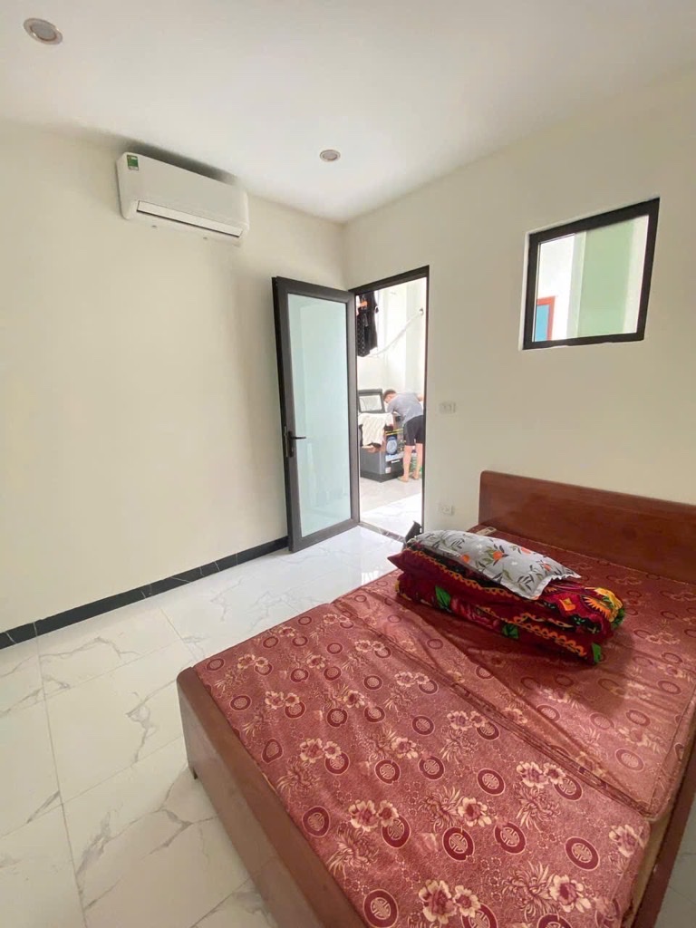 Bán nhà Quan Nhân, ngõ thông Hoàng Đạo Thúy, gần hồ, 2 thoáng, 36m2, 4 tầng, 6,8 tỷ
