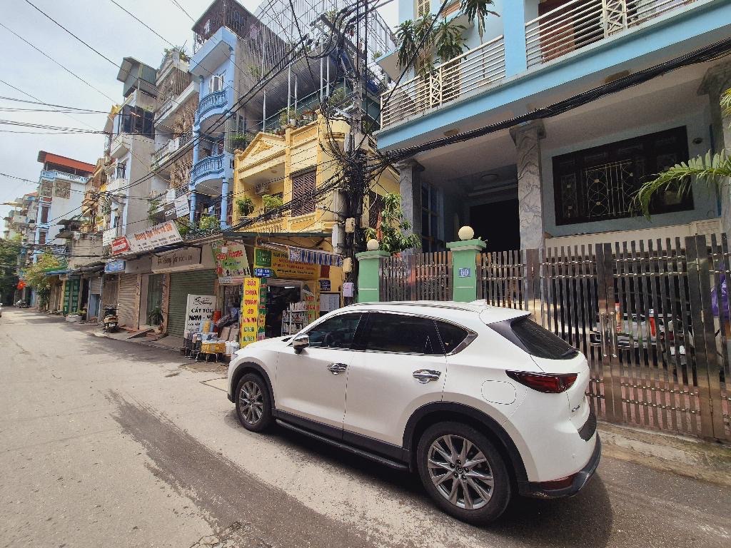 Bán nhà Khuất Duy Tiến, bên cạnh trường PCCC, đối diện công viên Thanh Xuân, 30m2, 5 tầngBán nhà Khuất Duy Tiến, bên cạnh trường PCCC, đối diện công viên Thanh Xuân, 30m2, 5 tầng