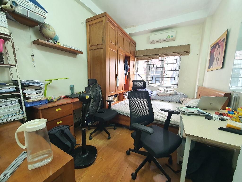 Bán nhà Lê Văn Lương, mặt tiền kinh doanh, ngõ thông Quan Nhân, 37m2, 4 tầng