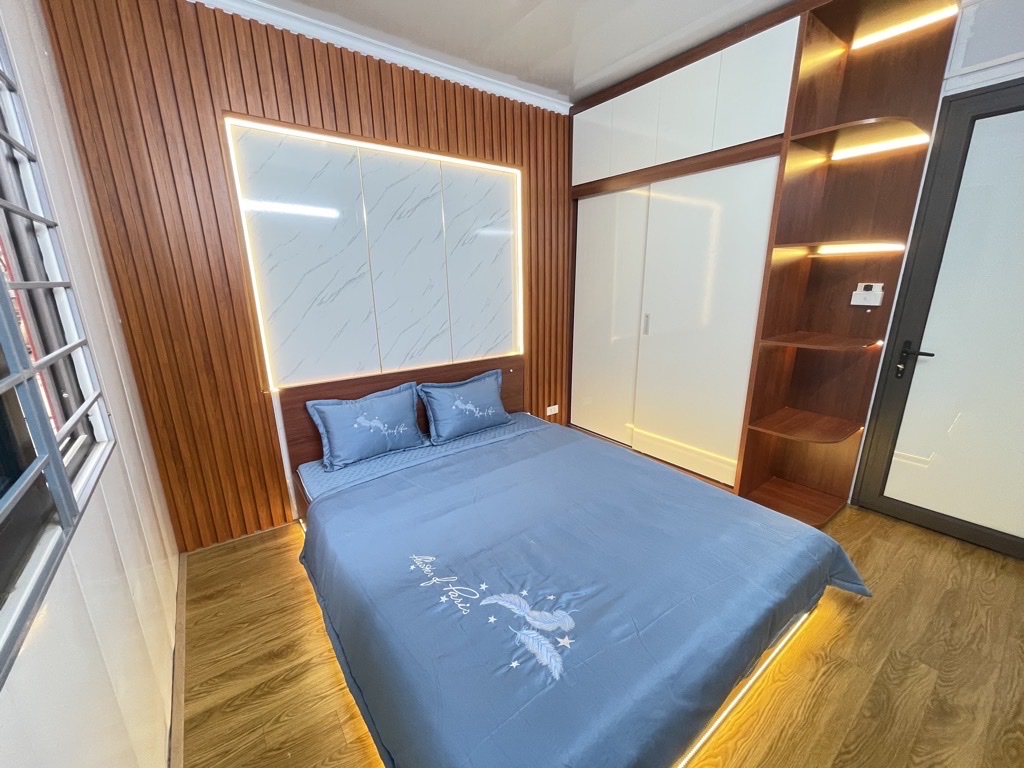 Bán nhà tập thể Thanh Xuân Bắc, gần Khuất Duy Tiến, thông 2 tầng, 3PN, 2WC, nhỉnh 3 tỷ