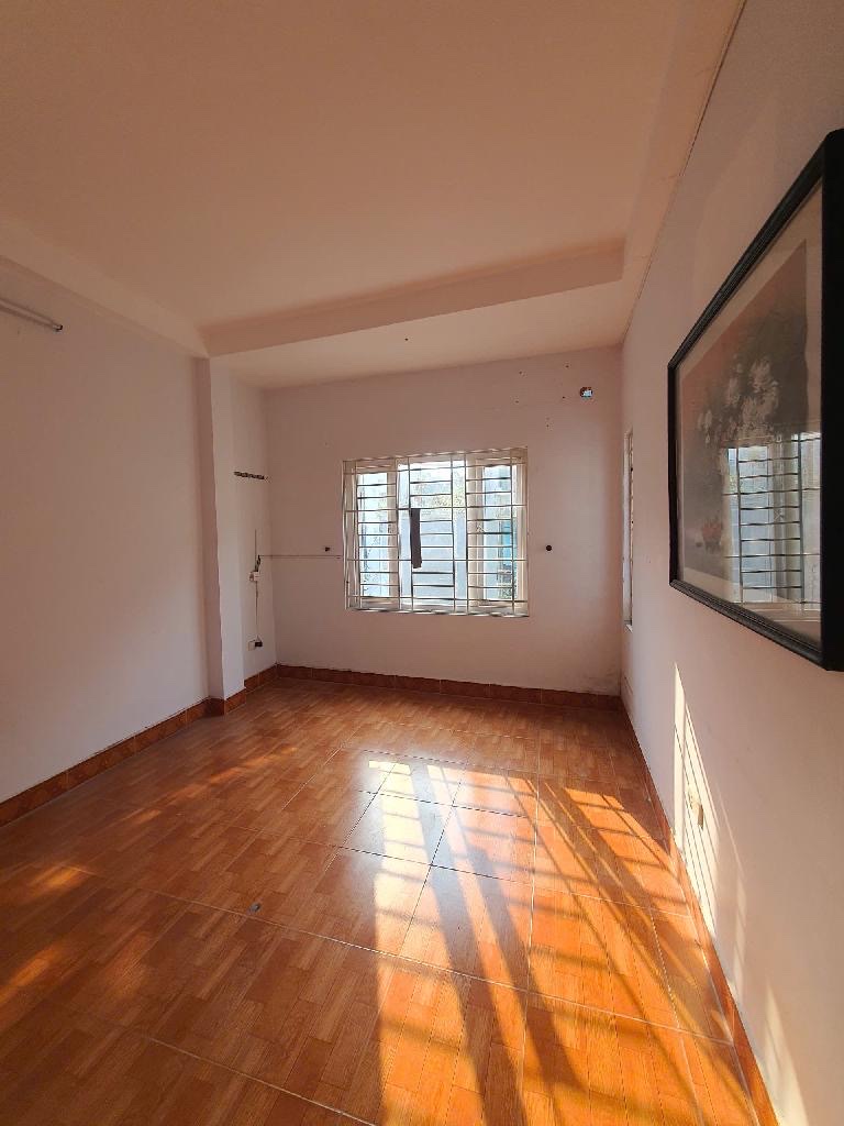 Bán nhà Ngụy Như Kon Tum, gần ô tô tránh, gần Hapulico, 40m2, 5 tầng, giá 7,8 tỷ