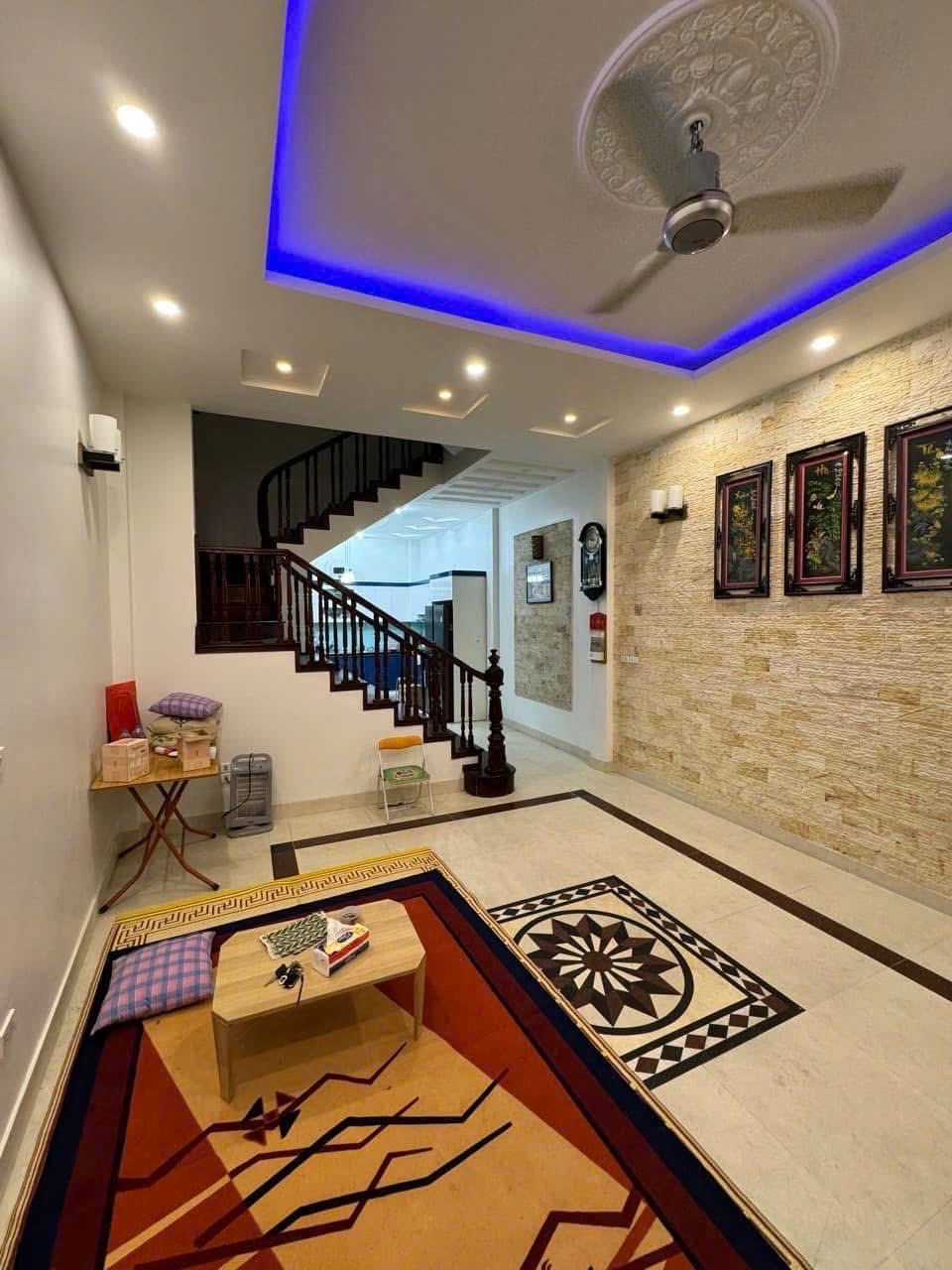 Bán nhà Khuất Duy Tiến, 48m2, 4 tầng, nhà đẹp, ngõ rộng thoáng, 12 tỷ