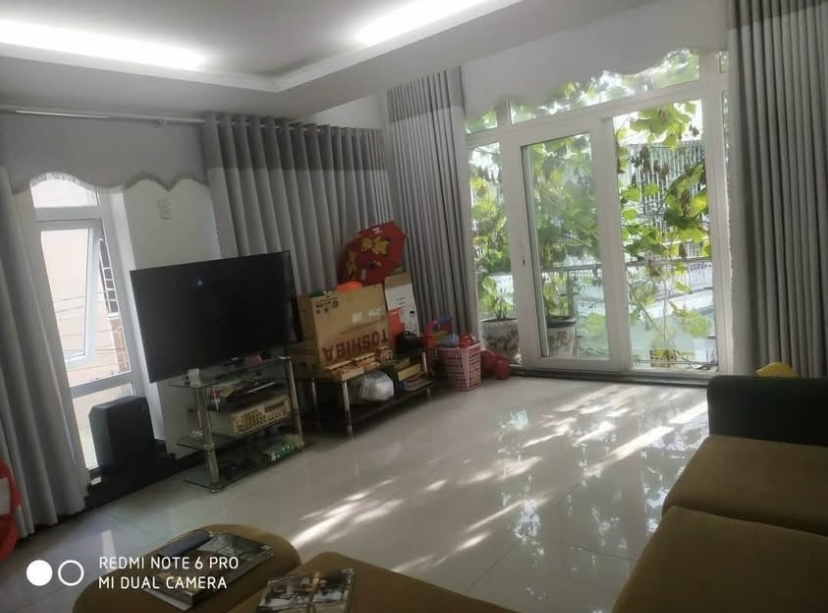 Bán nhà Vũ Trọng Phụng, ô tô ngủ trong nhà, mặt tiền kinh doanh rộng, 46m2, nhỉnh 12 tỷ