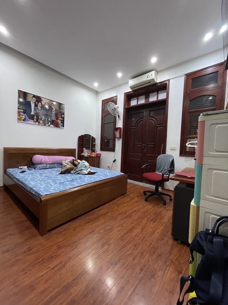 Bán nhà LÊ VĂN LƯƠNG, nội thất đẹp, thiết kế như căn hộ cao cấp, 48m2, hơn 13 tỷ