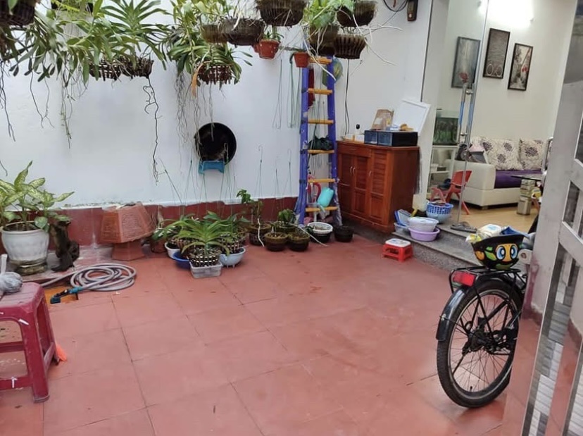Bán nhà NGUYỄN CHÁNH, Hàng xóm BigC Thăng Long, 60m2, oto đỗ cửa, 2 thoáng, hơn 16 tỷ
