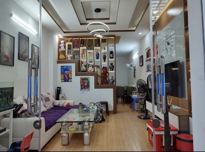 Bán nhà NGUYỄN CHÁNH, Hàng xóm BigC Thăng Long, 60m2, oto đỗ cửa, 2 thoáng, hơn 16 tỷ