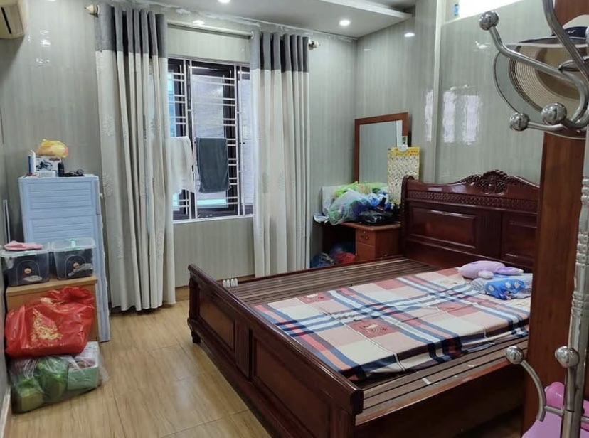 Bán nhà NGUYỄN CHÁNH, Hàng xóm BigC Thăng Long, 60m2, oto đỗ cửa, 2 thoáng, hơn 16 tỷ