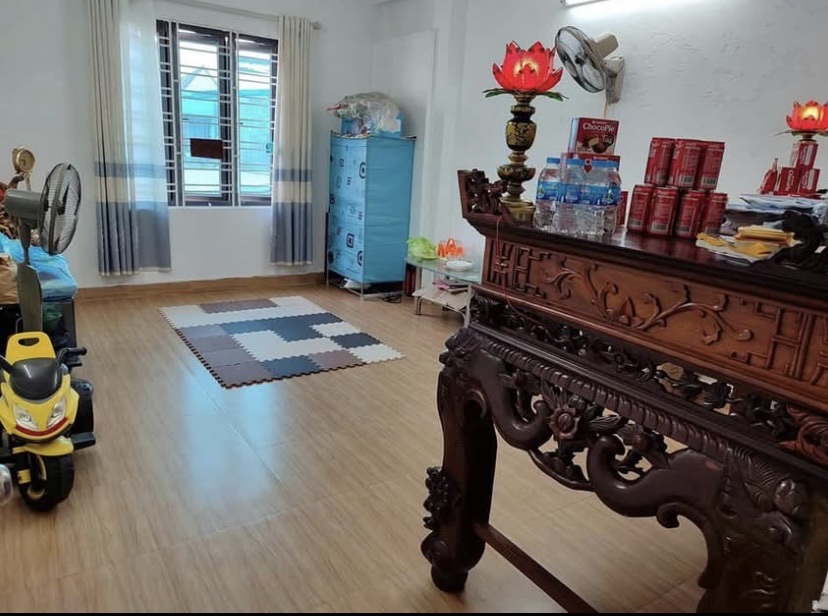 Bán nhà NGUYỄN CHÁNH, Hàng xóm BigC Thăng Long, 60m2, oto đỗ cửa, 2 thoáng, hơn 16 tỷ