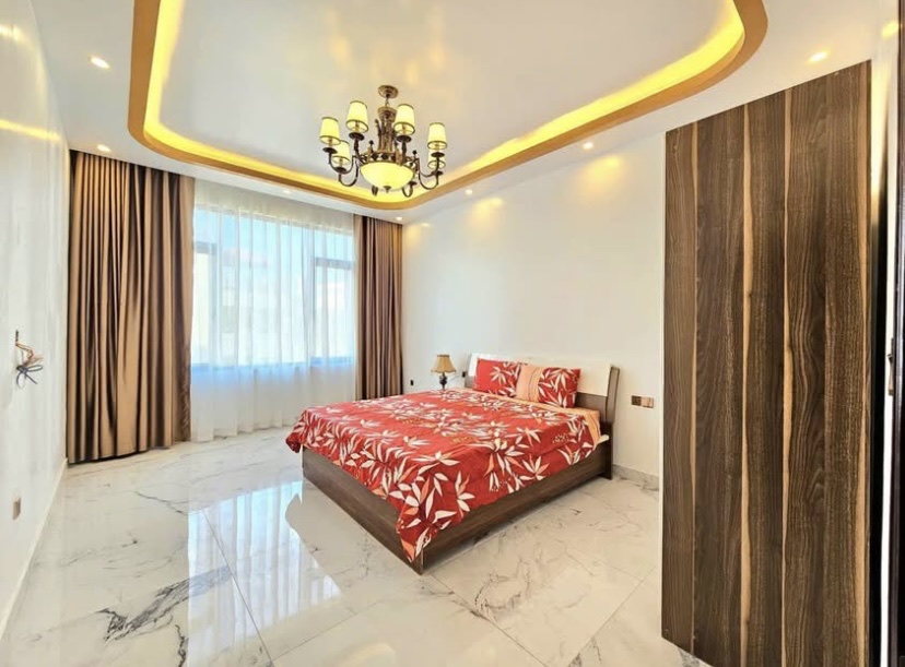 Nguyễn Thị Định, nhà đẹp, gần phố, khu phân lô ô bàn cờ, 60m2, hơn 19 tỷ