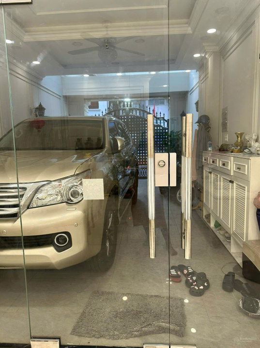 Bán nhà 2 MT Nguyễn Văn Tăng Q9 - DT: 16mx23 - KC: Hầm + 6 tầng - ST - HĐT165tr/th - Giá 70 tỷ