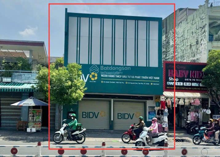Bán nhà 2 MT Nguyễn Văn Tăng Q9 - DT: 16mx23 - KC: Hầm + 6 tầng - ST - HĐT165tr/th - Giá 70 tỷ