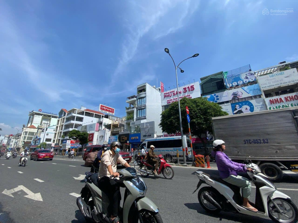 Bán nhà 2 MT Nguyễn Văn Tăng Q9 - DT: 16mx23 - KC: Hầm + 6 tầng - ST - HĐT165tr/th - Giá 70 tỷ