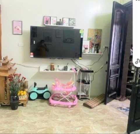 BÁN GẤP NHÀ HOÀNG HOA THÁM TT BA ĐÌNH  GIÁP DANH TÂY HỒ, CẦU GIẤY FULL NỘI THẤT 45M X 4 TẦNG 7 TỶ