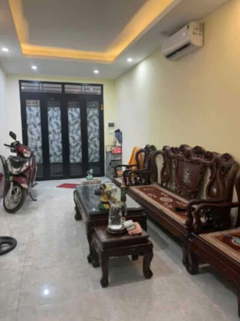 BÁN GẤP NHÀ HỒNG HÀ TT BA ĐÌNH GIÁP RANH TÂY HỒ, HÒAN KIẾM DÂN XÂY 6,4 TỶ