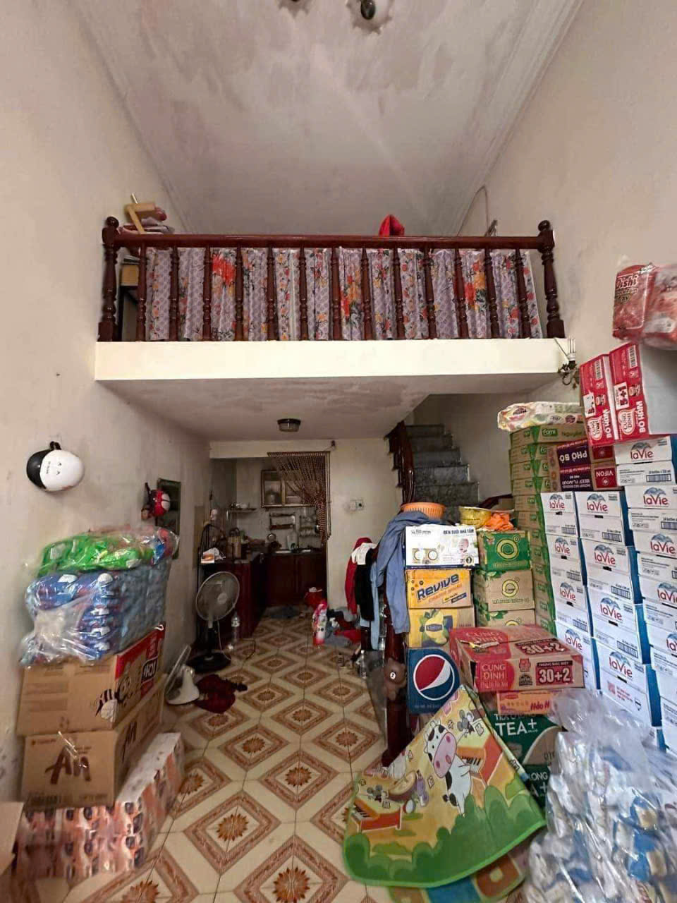 BÁN GẤP NHÀ GIẢNG VÕ, LA THÀNH TT BA ĐÌNH Ô TÔ ĐỖ CỔNG 40M X 3 TẦNG 8,6 TỶ