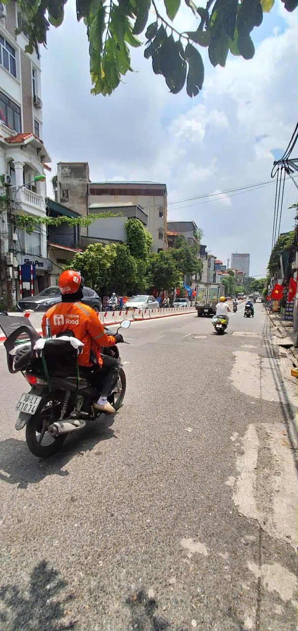 CẦN BÁN GẤP NHÀ MINH KHAI TT HAI BÀ TRƯNG SAU QH RA MẶT PHỐ 40M X 2 TẦNG 9,15 TỶ