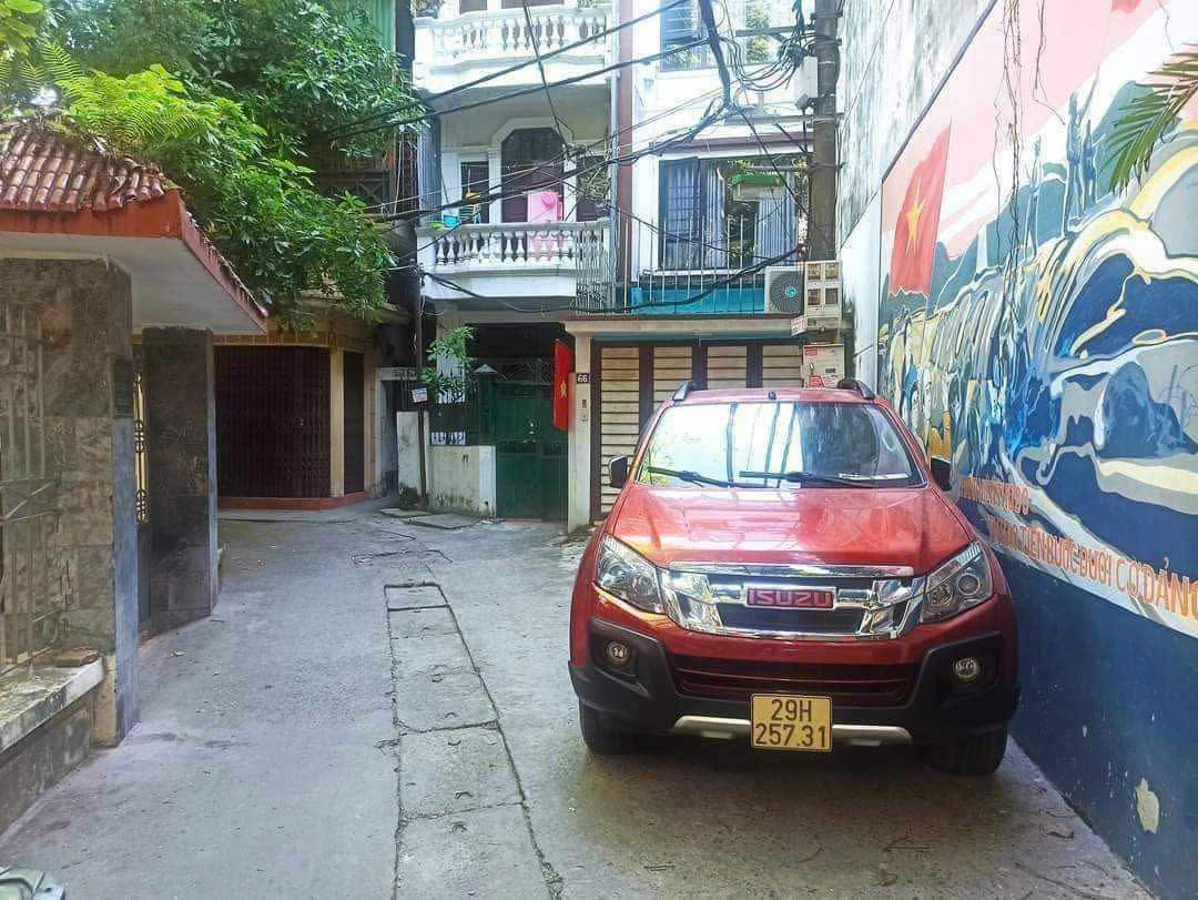 CHÍNH CHỦ CẦN BÁN GẤP NHÀ LA THÀNH TT BA ĐÌNH  70M X 3 TẦNG MT 4,8M 10,6  TỶ