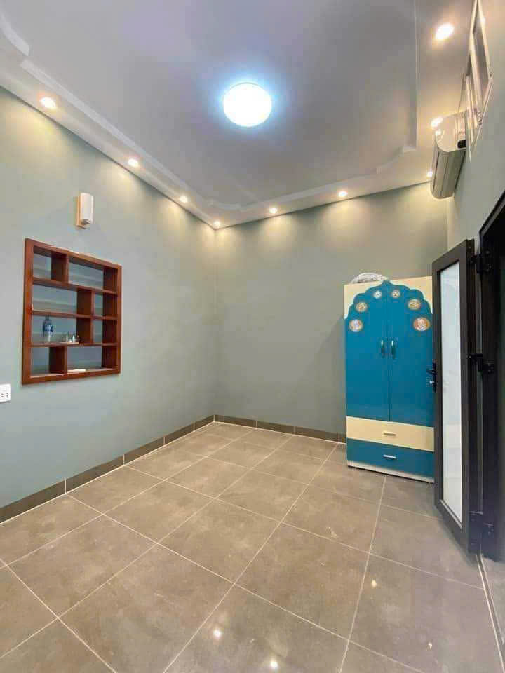 CHÍNH CHỦ CẦN BÁN GẤP NHÀ LA THÀNH TT BA ĐÌNH  70M X 3 TẦNG MT 4,8M 10,6  TỶ