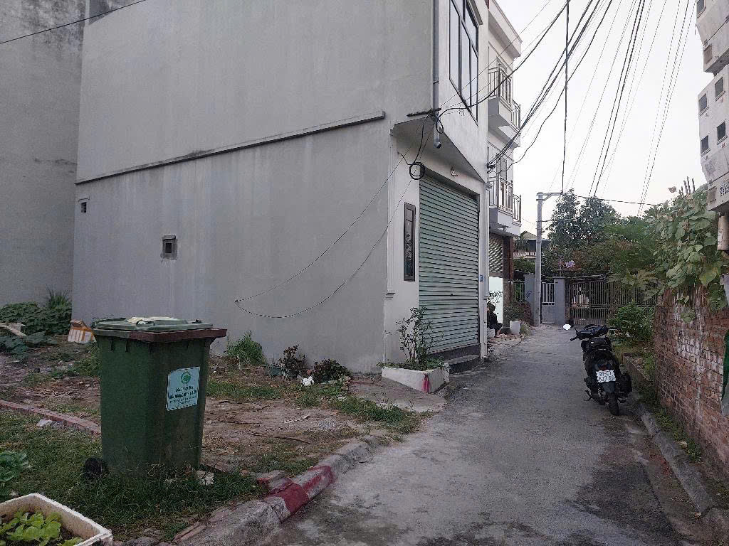 Bán đất Đông Dư 41m MT 3.9m giá 3,9tỷ siêu hiếm