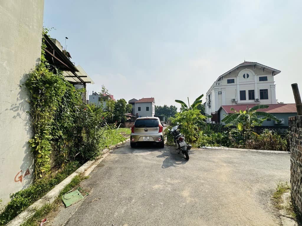 Bán đất Đa Tốn 41m Mặt Tiền 3.8m Giá 3,45tỷ