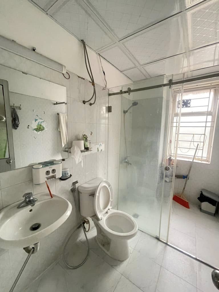 Bán chung cư Việt Hưng 77,5m 2pn1vs Giá 3,5tỷ