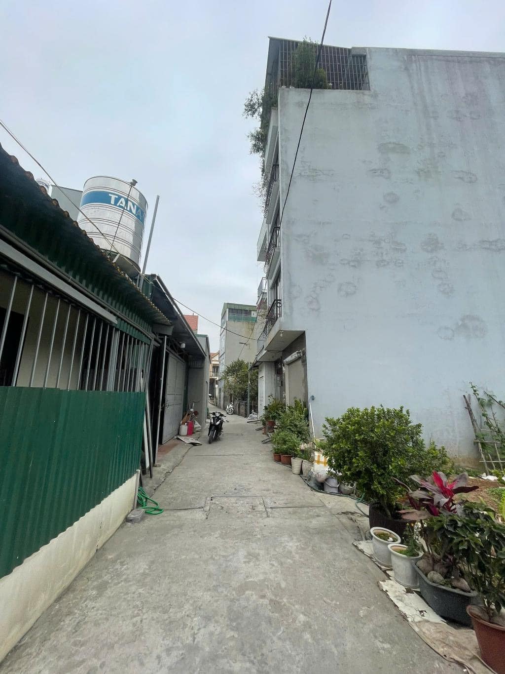 Bán đất Đông Dư 50m mặt tiền 4,3m Giá 5tỷ