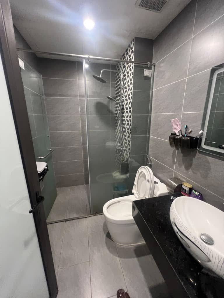 Bán nhà Đông Dư 42m 6tầng THANG MÁY MT 4,3m giá 5,9tỷ