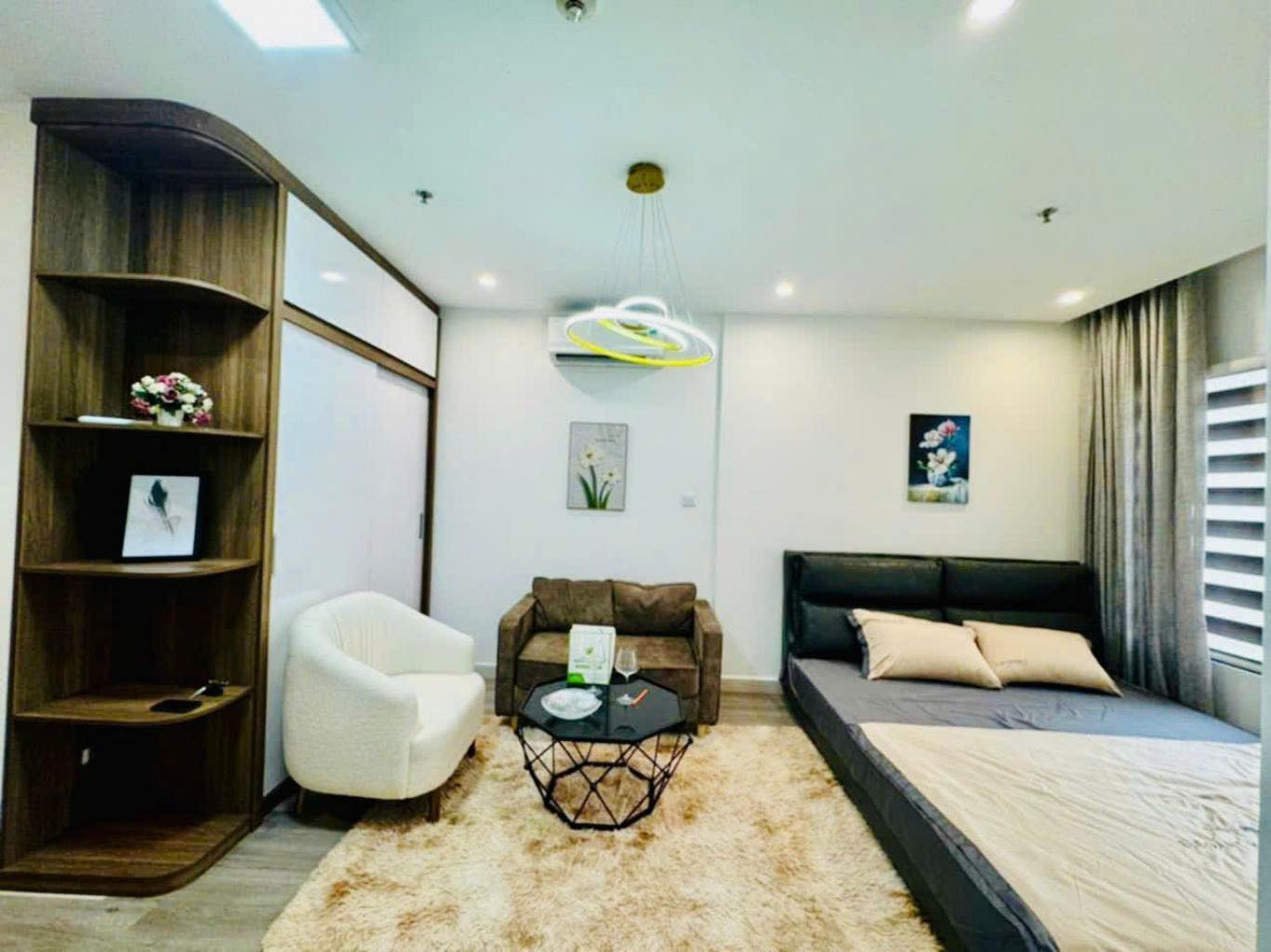 Bán STUDIO VINHOMES OCEAN PARK S212 30m Giá 1,9tỷ