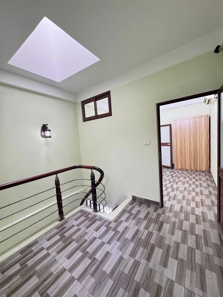 Bán nhà Đức Giang - Long Biên 35m 3tầng Full Nội Thất 5,15tỷ