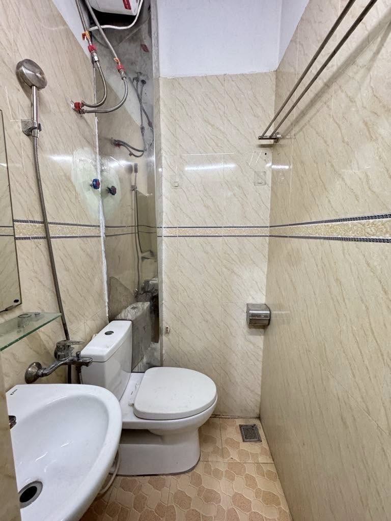 Bán nhà Đức Giang - Long Biên 35m 3tầng Full Nội Thất 5,15tỷ