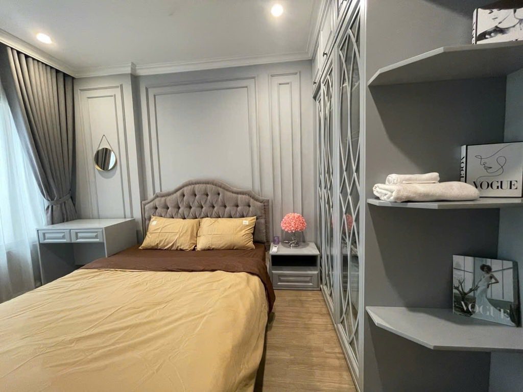Bán cc VINHOMES OCEAN PARK 1 S215 44m 1N+ FULL NỘI THẤT Giá 2,7tỷ