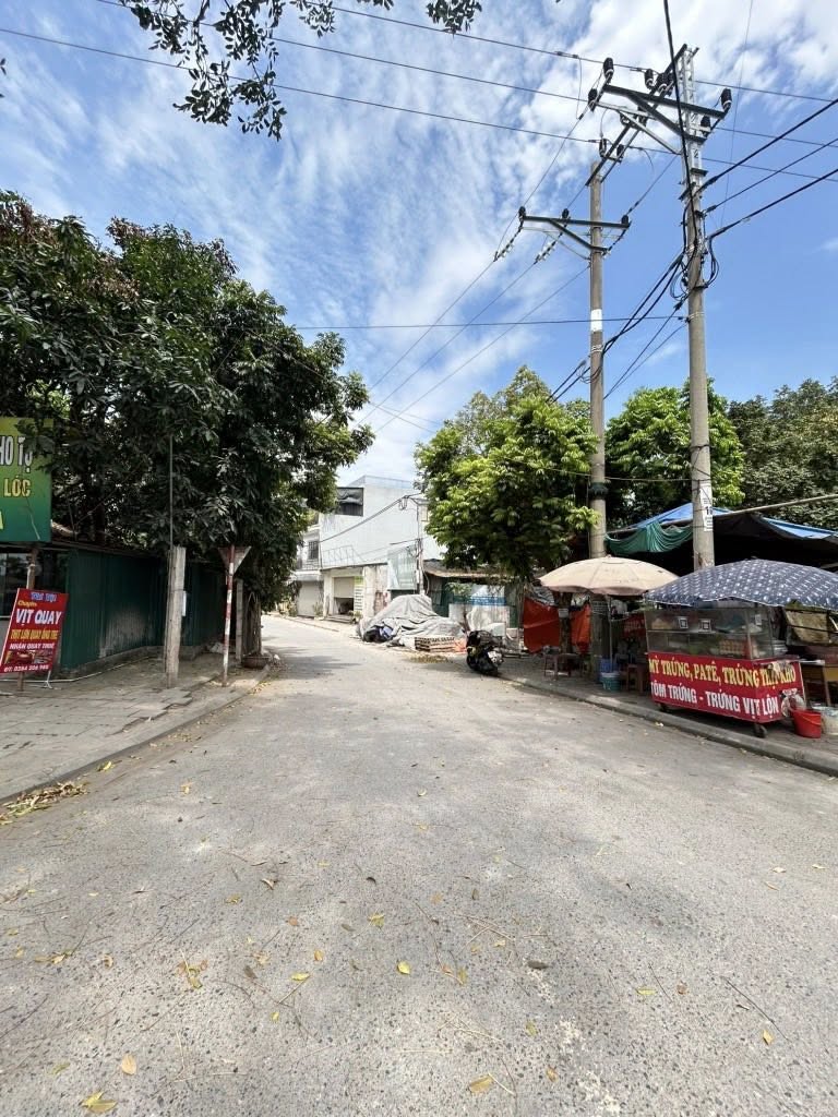 Bán đất Đa Tốn 58m Mặt tiền 4,6m Lô góc - Ôto - Giá 4,7tỷ