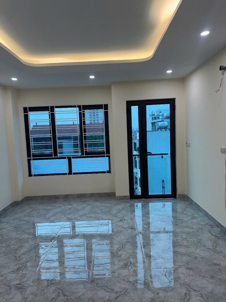 Bán nhà Thạch Bàn - Long Biên 6TẦNG - THANG MÁY - Ô TÔ VÀO NHÀ Giá 7tỷ