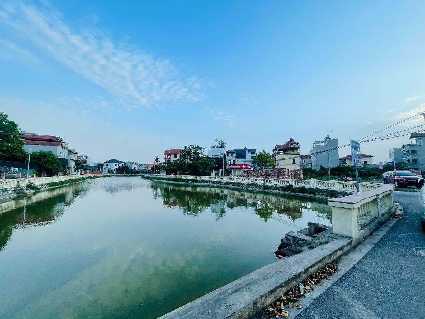 BÁN ĐẤT ĐẸP - NỞ HẬU - Ô TÔ VÀO TẬN NƠI - CÁCH Ô TÔ TRÁNH 20M - GIÁ TỐT