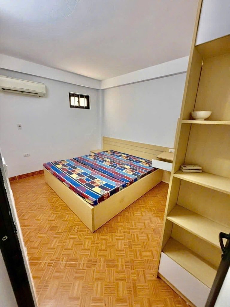 NHÀ ĐẸP ĐÔNG DƯ 3TẦNG Oto ĐỖ CỔNG - ĐẦY ĐỦ NỘI THẤT - GIÁ 4,5tỷ