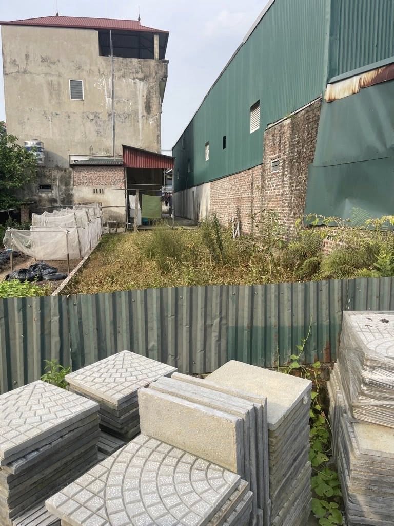 Bán đất Đông Dư 57m  - mặt tiền 5m - oto tránh - vuông vắn - giá 5,85tỷ