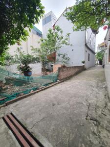 BÁN ĐẤT ĐẸP - NỞ HẬU - Ô TÔ VÀO TẬN NƠI - CÁCH Ô TÔ TRÁNH 20M - GIÁ TỐT