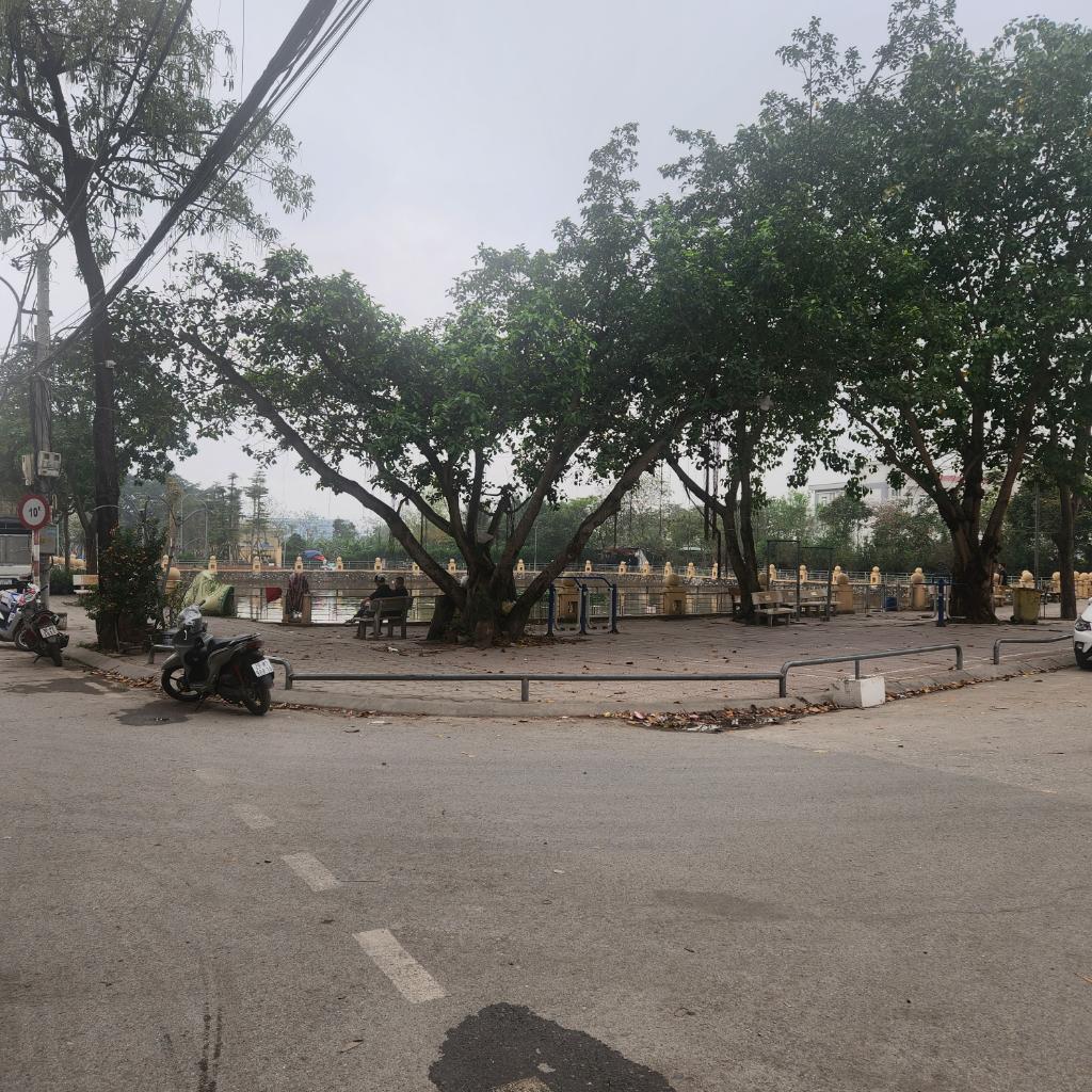 60M ĐẤT ĐẸP – Ô TÔ ĐỖ CỬA – HUỲNH CUNG – NHỈNH TRĂM TRIỆU MỘT MÉT