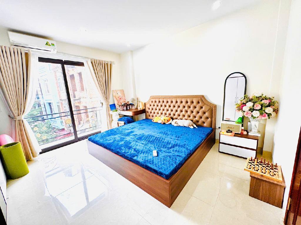 NHÀ MỚI-Ô TÔ VÀO-VIEW THOÁNG-NGÕ RỘNG-NHỈNH 6 TỶ