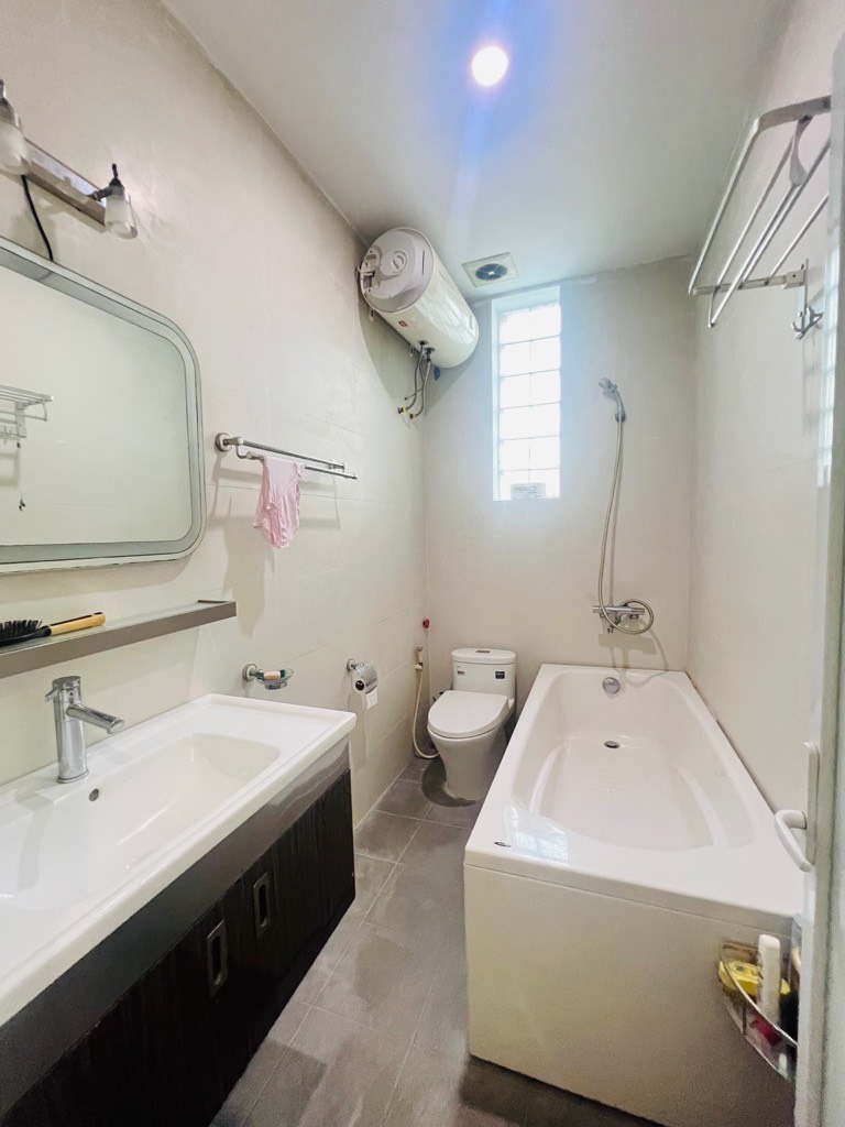 Bán nhà đẹp Phú Đô 35m2 - 5 tầng - nhà đẹp ở ngay giá hợp lý