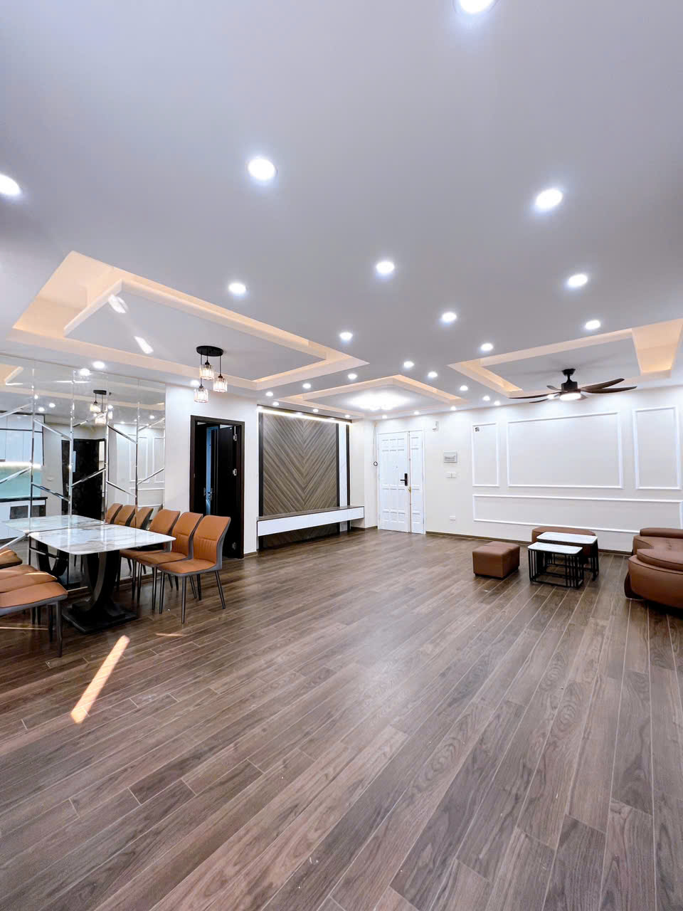 Chính chủ gửi bán căn hộ cao cấp Mỹ Đình 1