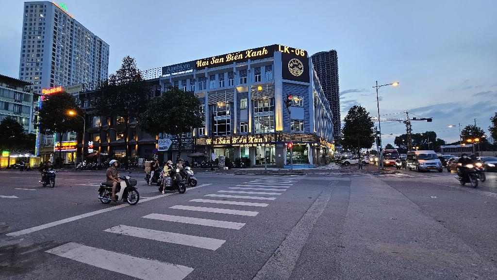 ĐẤT MỖ LAO NGUYỄN VĂN LỘC 2 MẶT TIỀN  KINH DOANH DA NGÀNH 50m2