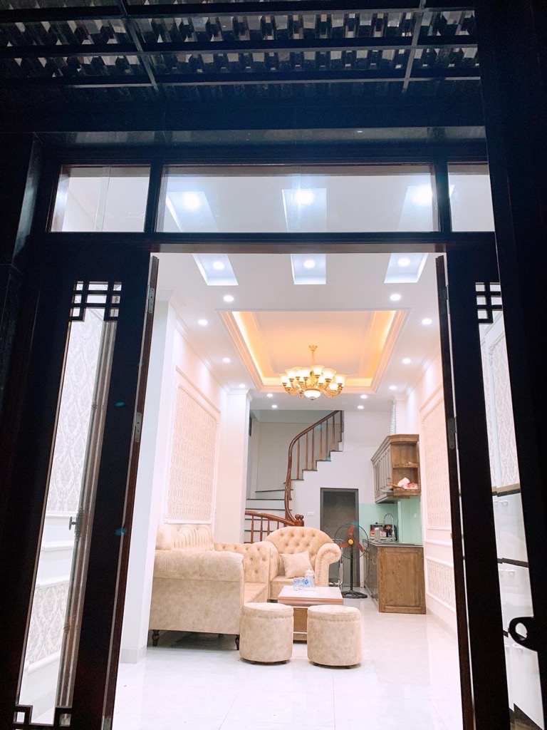 BÁN GẤP NHÀ NGUYỄN ĐỨC CẢNH