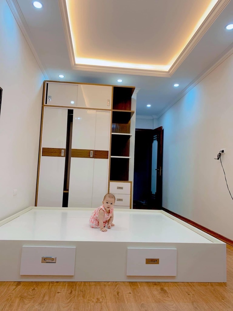 BÁN GẤP NHÀ NGUYỄN ĐỨC CẢNH